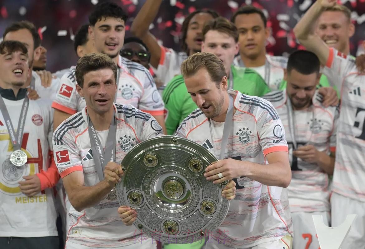 23连胜!拜仁KO皇马刷新纪录 头号英雄100天4冠! 23连胜!拜仁KO皇马刷新纪录 头号英雄100天4冠!